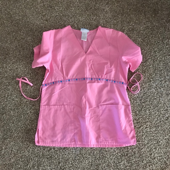 5/$30 Small Scrub Top